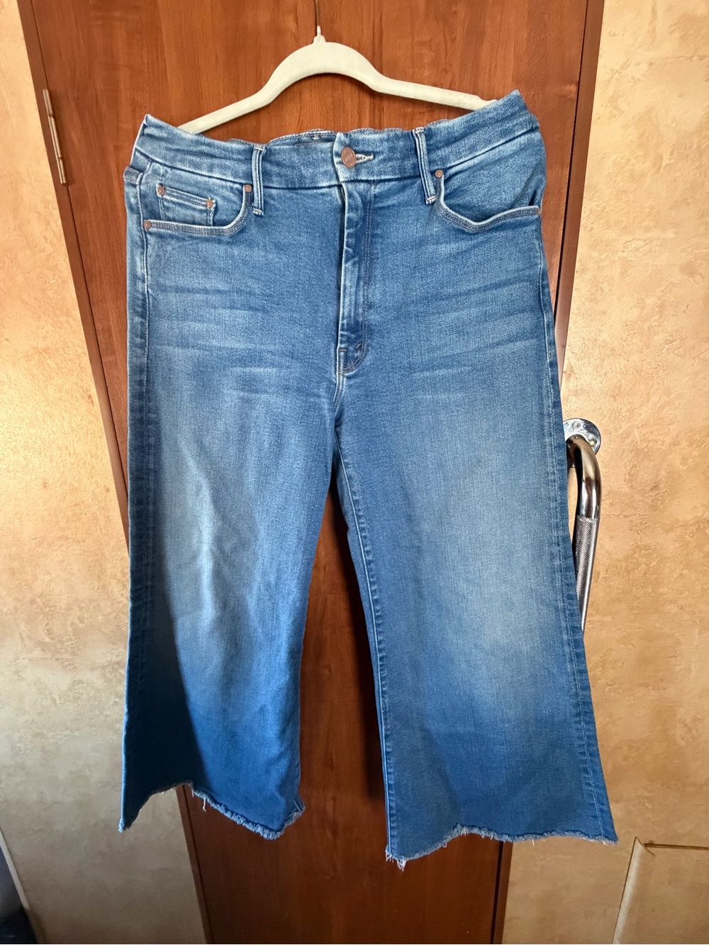 Mother Jeans Blue Wide-Leg Crop Jeans size 31